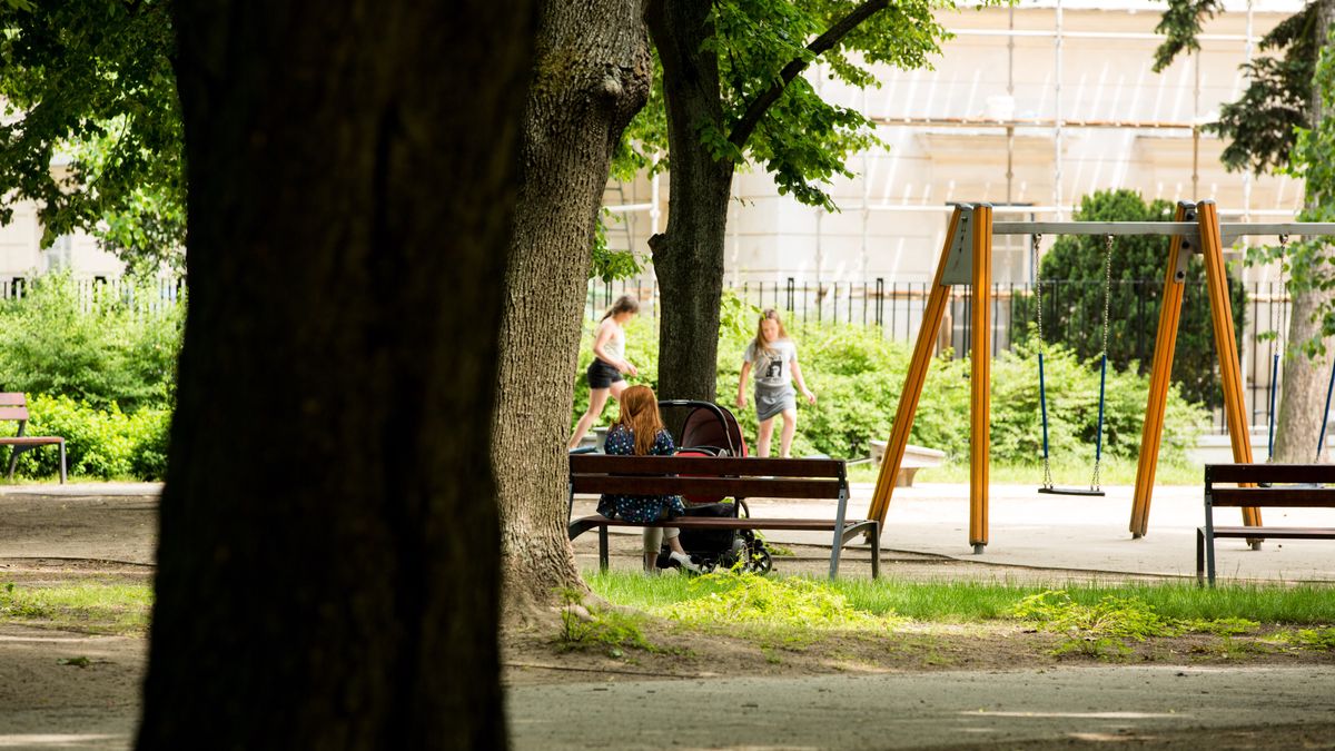 Jeśli przedszkole było planowo nie czynne, ZUS nie wypłaci zwykłego opiekuńćzegozasiłku