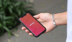 Tinder stawia na młodych. Nowe funkcje mają zmienić randkowanie online