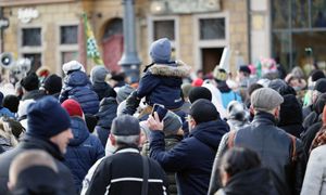 Ile zarabiają Polacy? GUS odkrywa karty