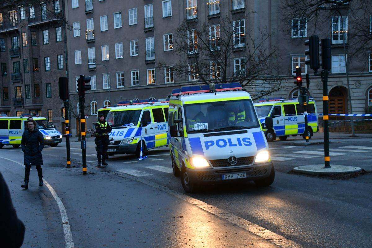 Policja w Sztokholmie. Zdjęcie ilustracyjne 
