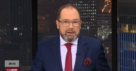 Nowy początek TVP Info. Widzów przywitał Jarosław Kulczycki: "Przez ostatnie osiem lat..."