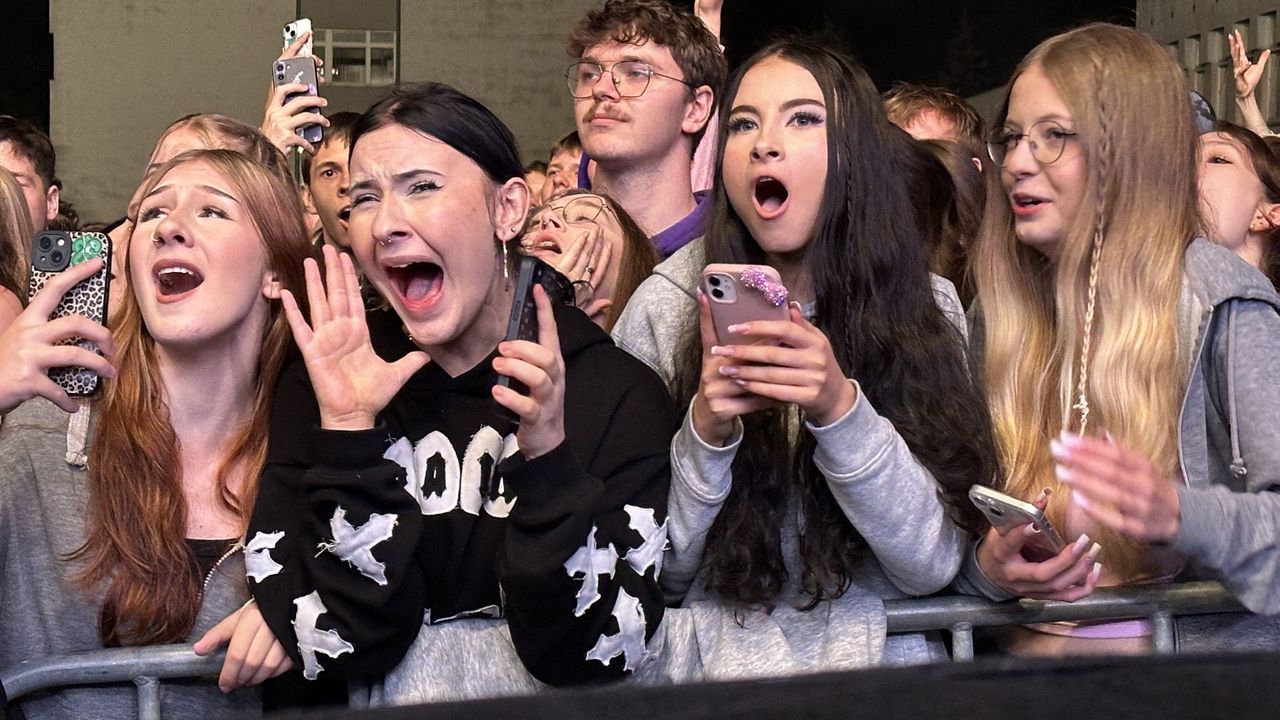 Otsochodzi zamknął muzyczne Bachanalia 2025 – finał z pulsującym beatem!