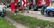 83-latek wjechał toyotą prosto pod rozpędzonego tira. Zginął na miejscu, jego żona walczy o życie w szpitalu