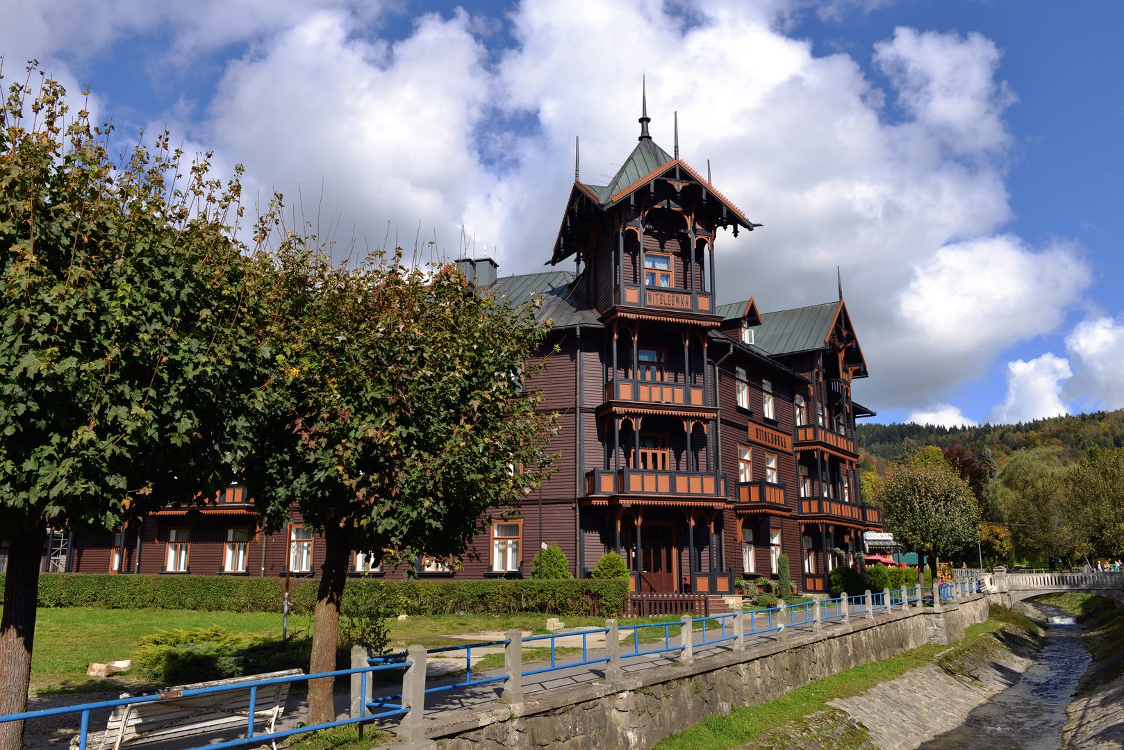 Otoczenie bulwarów Dietla - architektura uzdrowiskowa