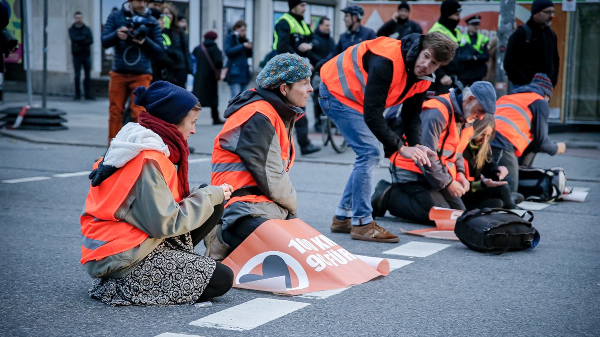 Historyczny wyrok w Niemczech. "Ostatnie Pokolenie" musi apłacić