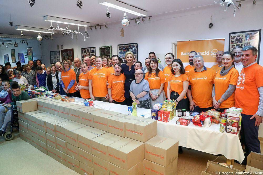 Agata Duda na zbiórce żywności