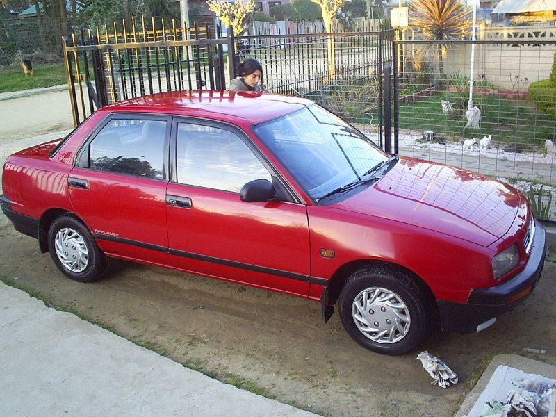 Daihatsu Applause
