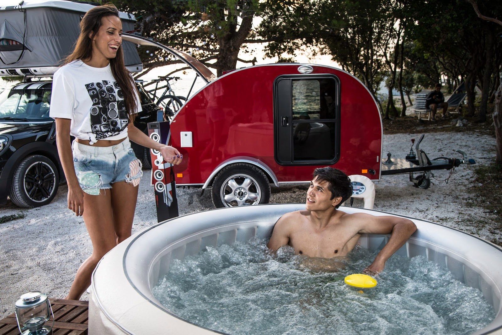 MINI prezentuje koncepcyjne auta na wakacje [galeria] 104