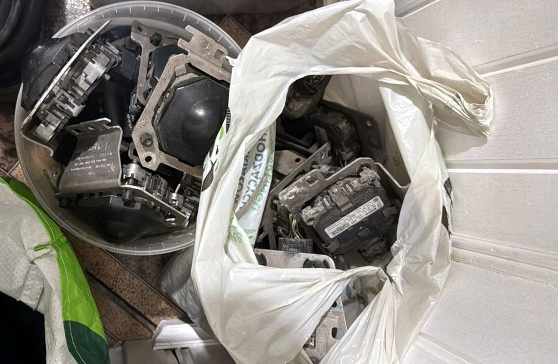 Niewielka, elektroniczna część jest sporo warta