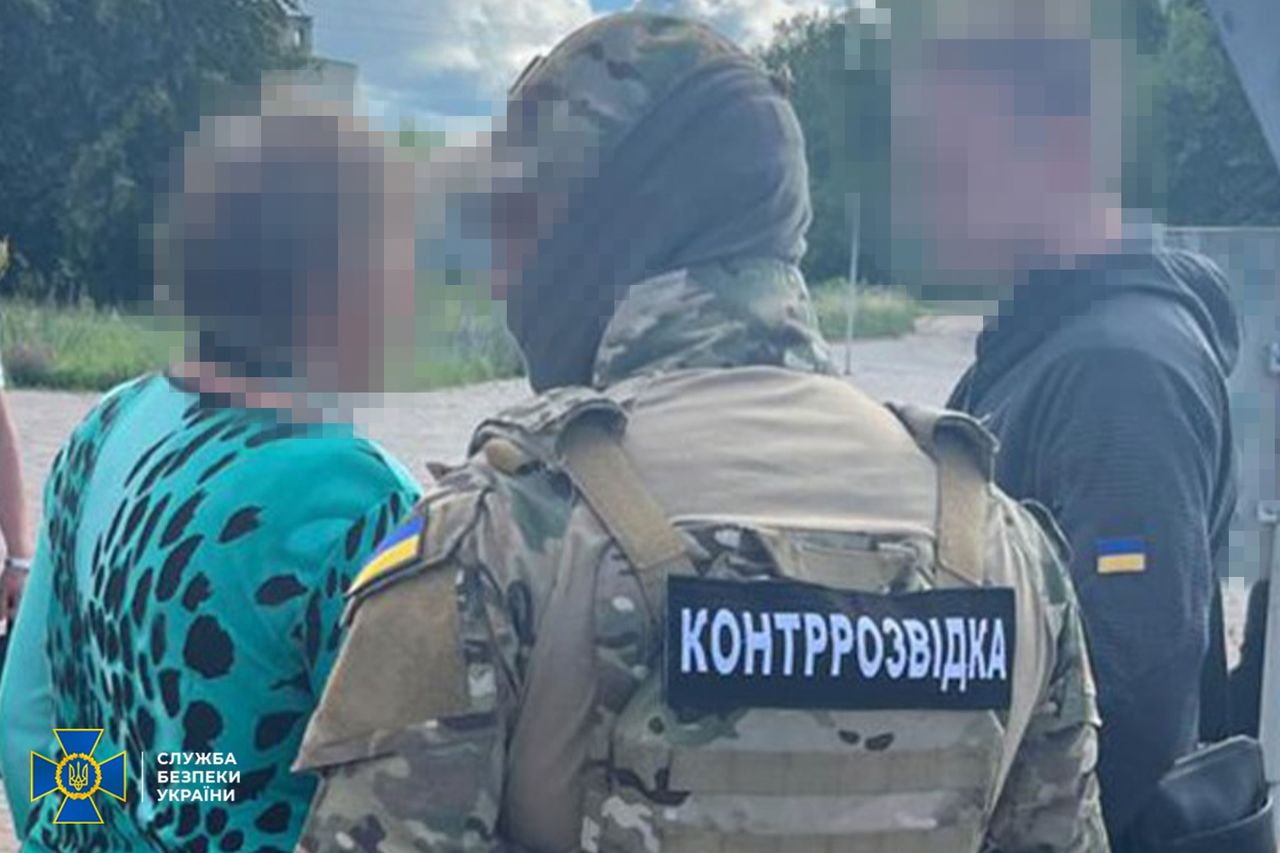The Security Service of Ukraine detained a female agent