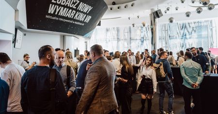Wszyscy go widzą, każdy o nim mówi – Digital OOH na IAB HowTo 29 października w Warszawie
