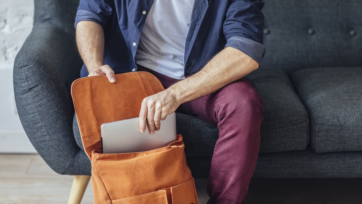 Plecak na laptopa powinien być wytrzymały.