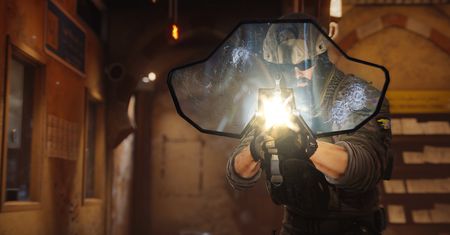 A może breloczek FNATICA? Rainbow Six z ciekawym programem partnerskim