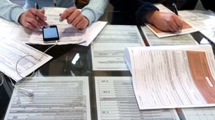 Obowiązek podatkowy może wiązać się z podatkiem dochodowym, VAT czy podatkiem od nieruchomości