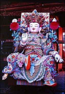 Kradł ze świątyń posągi Buddy... z pobożności