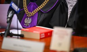 Małżeństwo z Rosji stanie przed sądem. Wywiad i paczka z ładunkiem