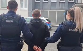 Szokujące zeznania. 29-latka uciekła do sklepu