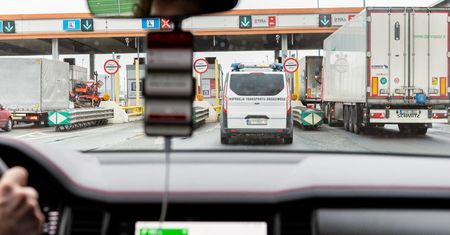 Zmiany na autostradach od 1 grudnia 2021. Bramek nie będzie, aplikacja niemal niezbędna