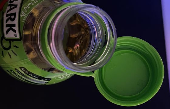 Kultowe napisy zniknęły spod kapsli Tymbarku. Wiemy dlaczego