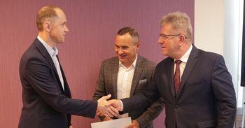 Świętokrzyskie: Miliony na usuwanie skutków klęsk żywiołowych. Naprawią drogi, które zostały zniszczone przez naturę