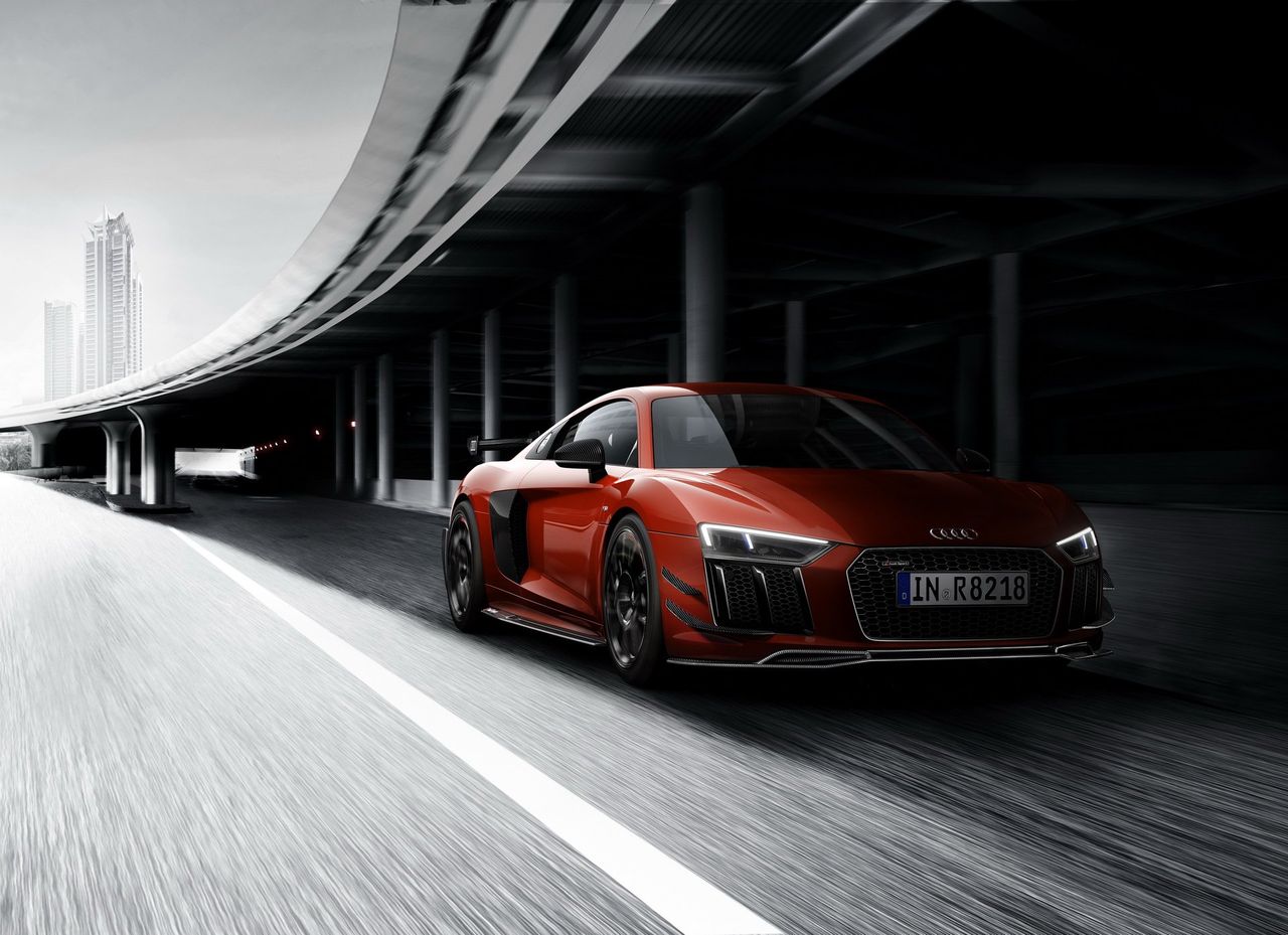 Poprawione elementy aerodynamiczne stanowią główny wyróżnik edycji Audi Sport.