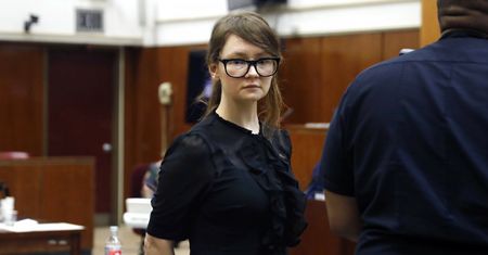Anna Sorokin deportowana z USA. Oszustka chciała tego uniknąć