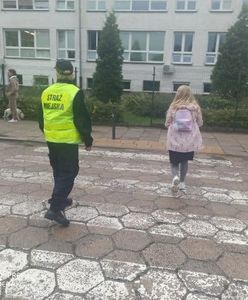 Próba porwania 8-latki przy szkole. Obława na podejrzanego