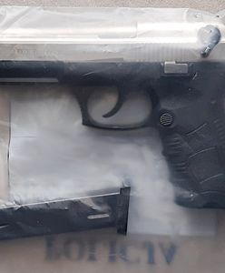 Podkarpacie. Nie mógł zasnąć, bo sąsiad kosił trawę. Wycelował do niego z pistoletu