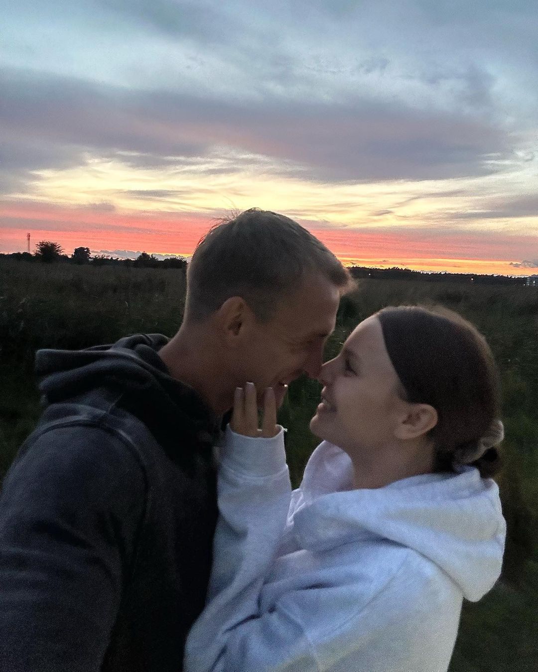 Jakub Rzeźniczak odpowiada na komentarz o "pięknym brzusiu"
