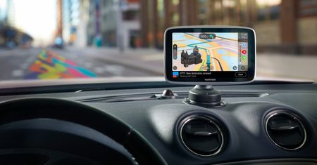 TomTom GO Premium - więcej niż nawigacja