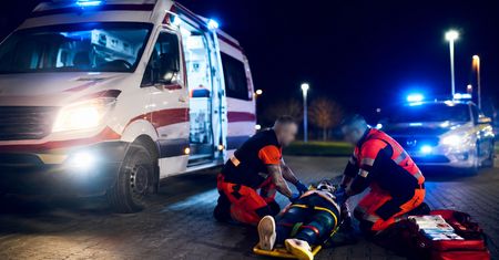 Ratownicy zaatakowani podczas interwencji. Prokurator zastosował szczególny środek zapobiegawczy