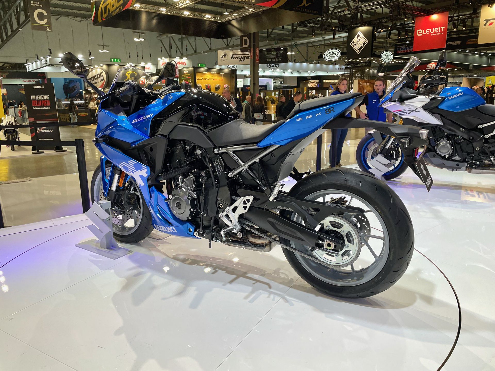 Suzuki GSX-8R