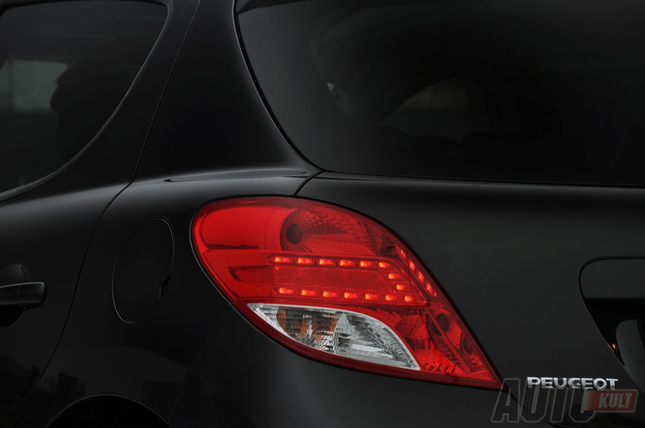 Peugeot 207 1,6 THP Allure