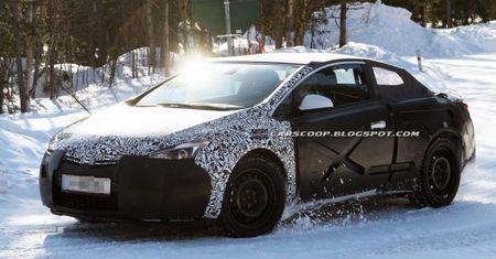Opel uzupełni gamę modelową Astry – miękki dach dla kabrioletu