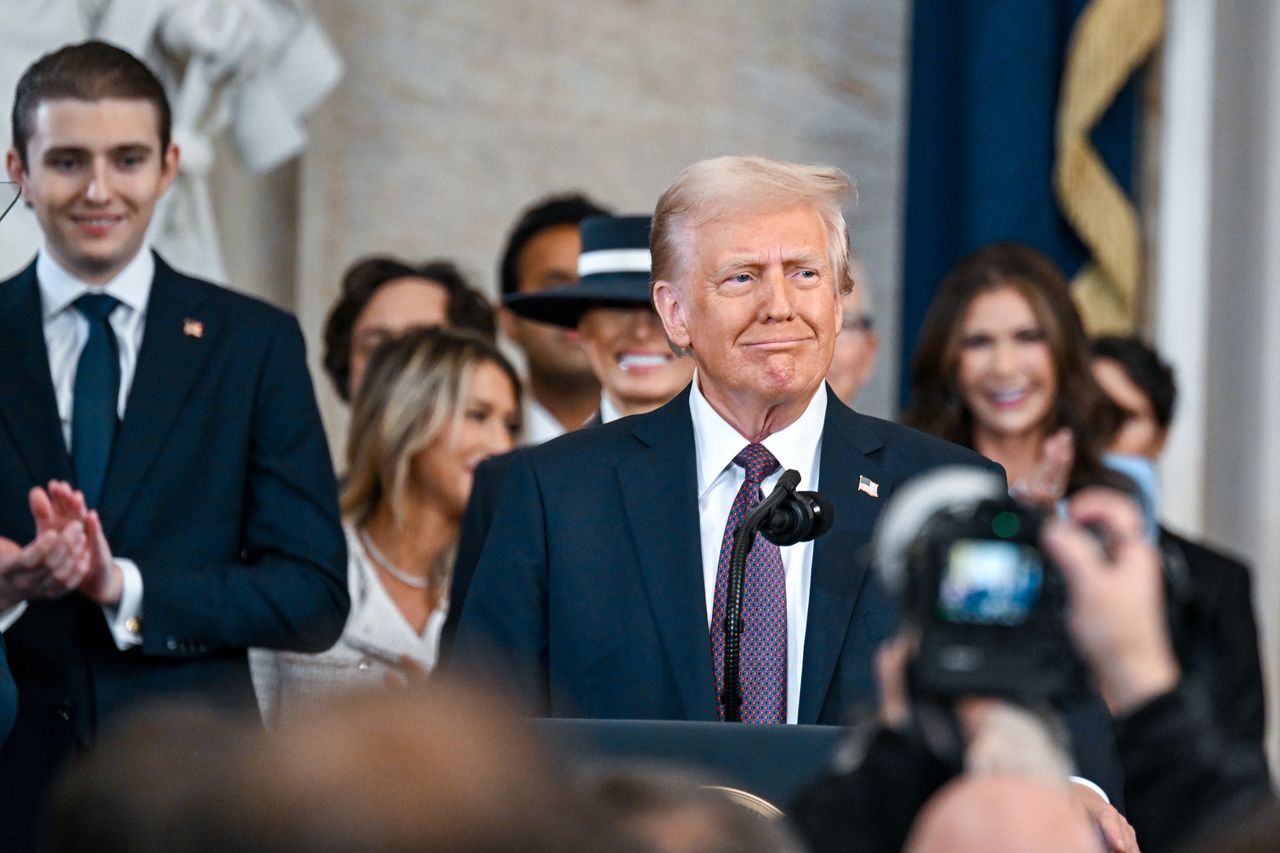 Trump unveils plan for external revenue service on tariffs