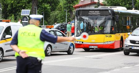 Wypadek na Bielanach. Są wyniki badań toksykologicznych kierowcy autobusu
