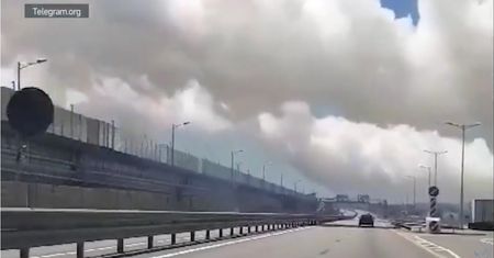Kłęby dymu nad Mostem Krymskim. Jest oświadczenie