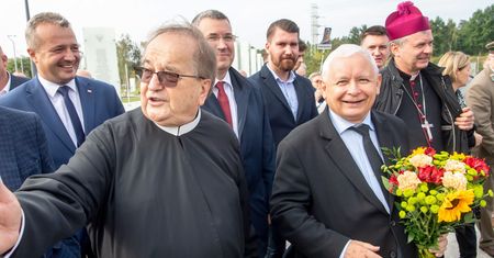 Relacje Kaczyńskiego z Rydzykiem. Polityk PiS się wygadał