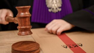 Wyrok dla naturopaty. Wmawiał chorym pacjentkom, że nie mają raka