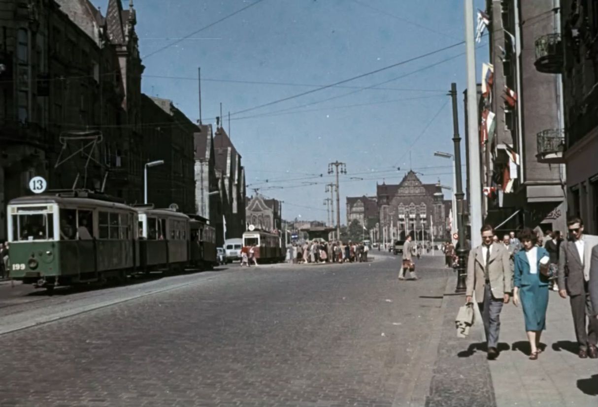 Nocne tramwaje wracają po wojnie! 72 lata temu Poznań znów ożył na nowo