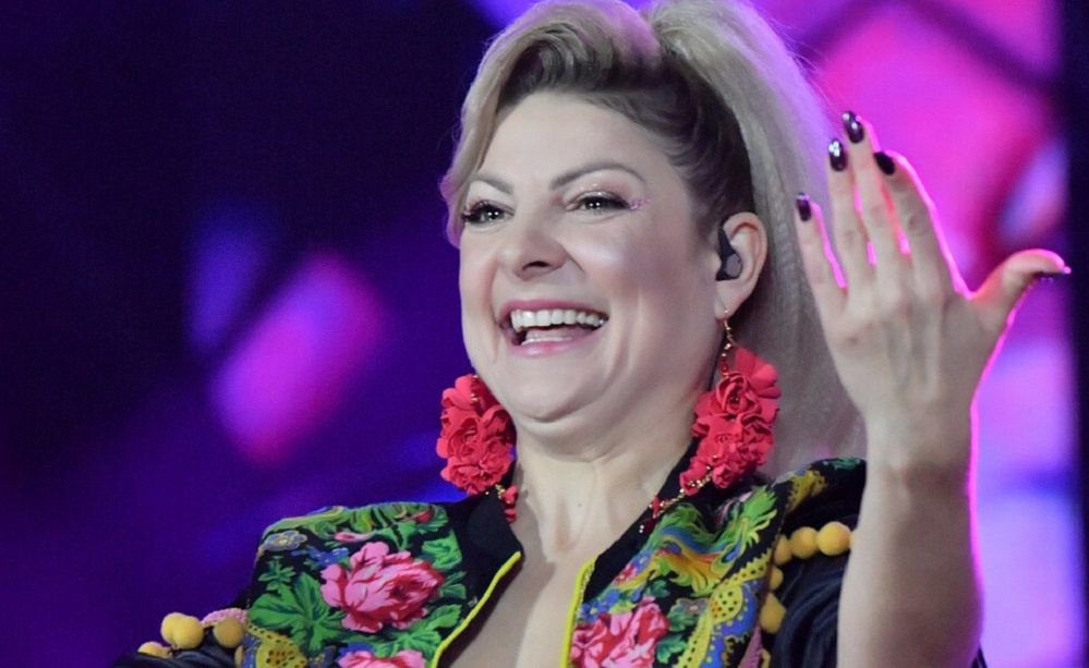 Puchówki odchodzą w zapomnienie? Hitem zimy 2024 będą "fur coats"