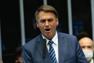 Kłopoty "Trumpa tropików". Bolsonaro przegrywa w sondażach. Może zmienić szefa państwowego koncernu paliwowego