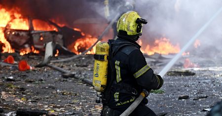 Zmasowany atak na Kijów. Pod gruzami znaleziono dziecko
