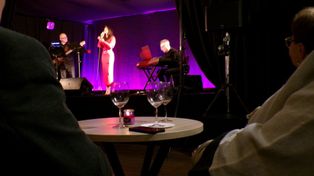 Wino, przekąski i muzyka - francuski wieczór w Gołańczy