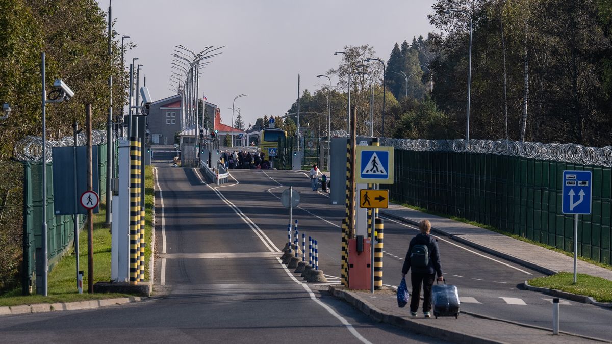 Estonia And NATO On Guard Against Russian Provocations After Air-Space Incursions
LUHAMAA, ESTONIA - OCTOBER 3: A woman walks to Russia from Estonia at the Luhamaa border crossing on October 3, 2025 in Luhamaa, Estonia. Estonia recently launched formal consultations with its NATO allies after an incident on September 19th in which three Russian MiG-31 fighter jets entered the Estonian skies without permission. The incursion followed other incidents in Poland and Romania, both of whom are NATO members, whose governments allege that Russian drones violated their airspace. After the September 19th incident, Estonian Prime Minister Kristen Michal said "Nato's response to any provocation must be united and strong". (Photo by Carl Court/Getty Images)
Carl Court
bestof, topix