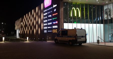 Alarm pożarowy w centrum handlowym Vivo Lublin. Ewakuacja klientów i pracowników