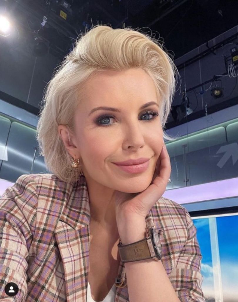 Joanna Racewicz odpowiada na negatywne komentarze po zaszczepieniu 13-letniego syna