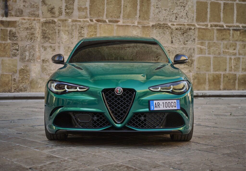 Alfa Romeo Giulia i Stelvio Quadrifoglio