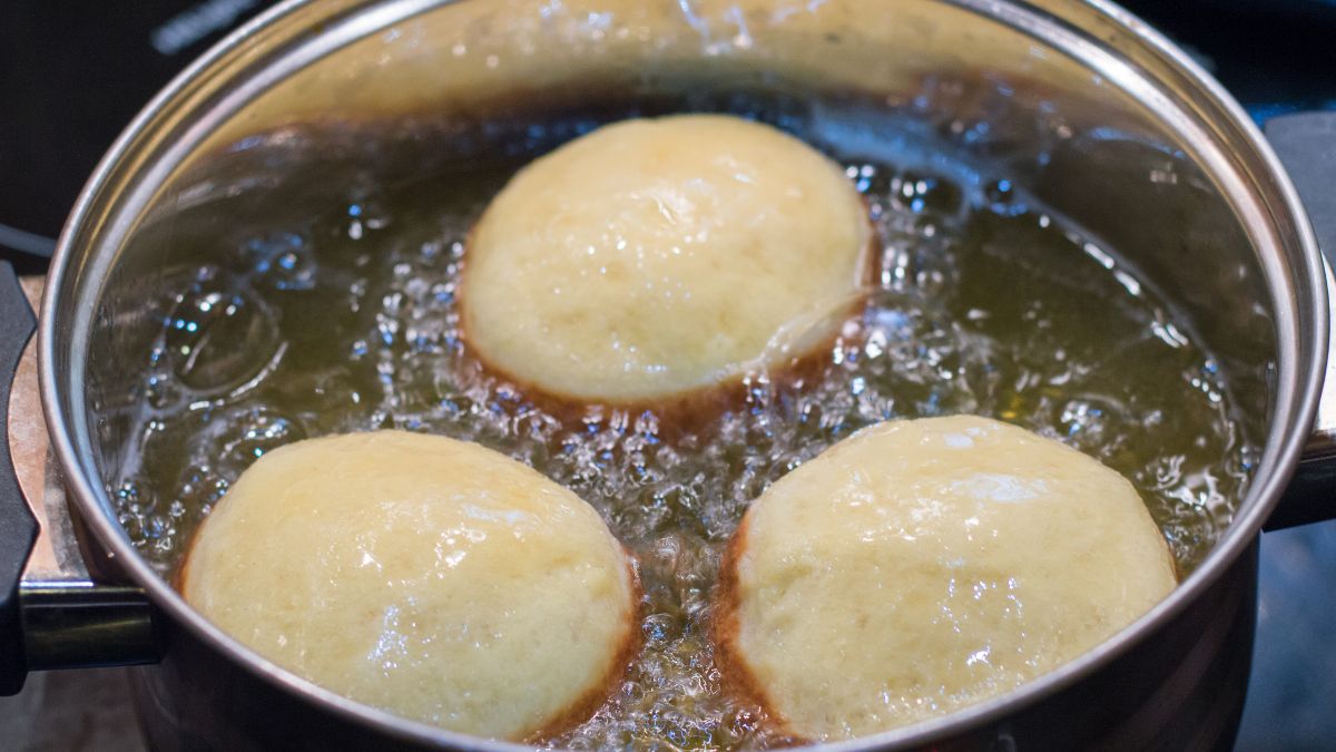 Przepis na tradycyjne pączki. 