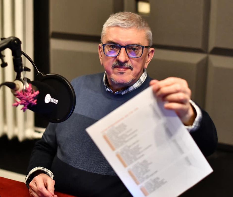 Marek Niedźwiecki ze swoim Topem Wszech Czasów (fot. Darek Kawka)